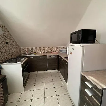 Kyra Apartman Balatonboglár